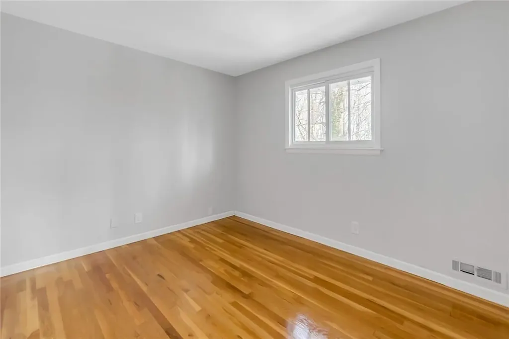 4 Stonewall Circle White Plains NY 10607