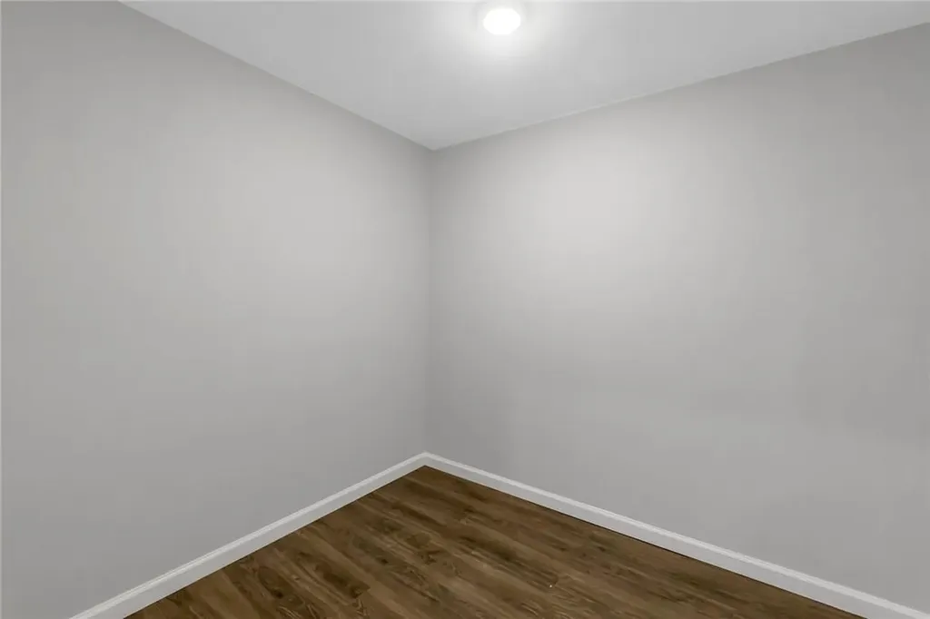 4 Stonewall Circle White Plains NY 10607