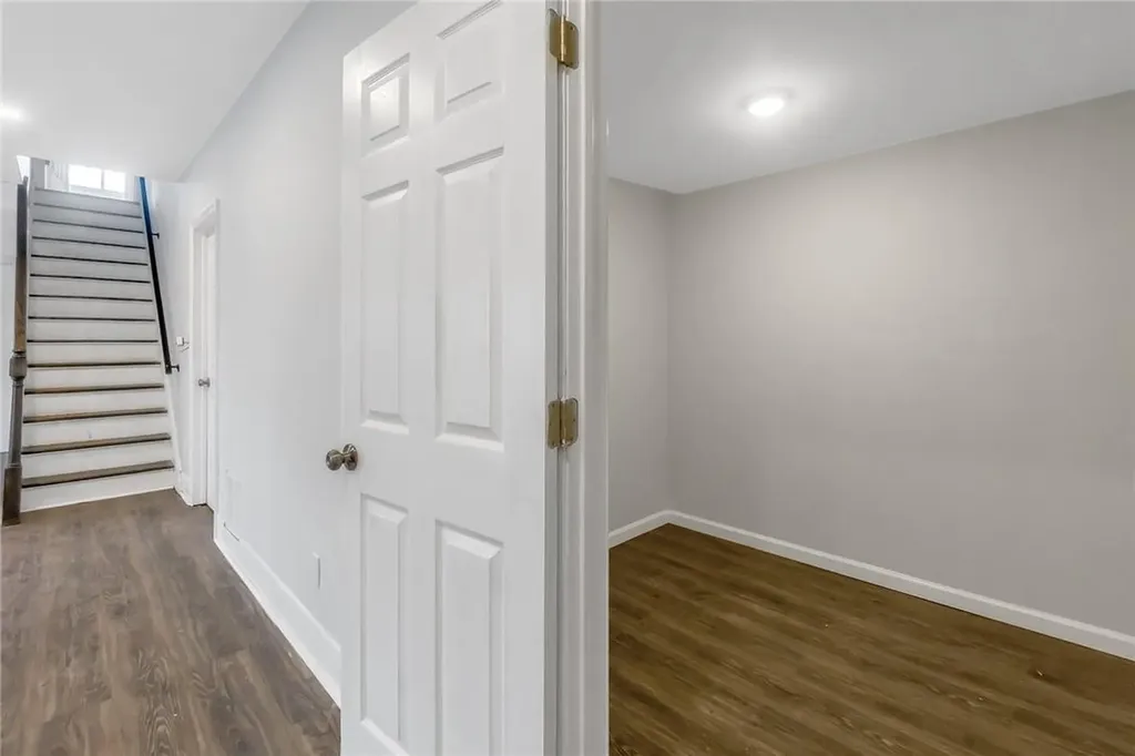 4 Stonewall Circle White Plains NY 10607
