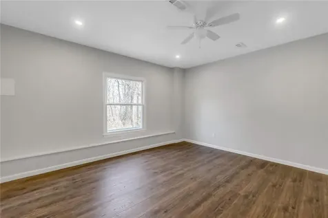 4 Stonewall Circle White Plains NY 10607