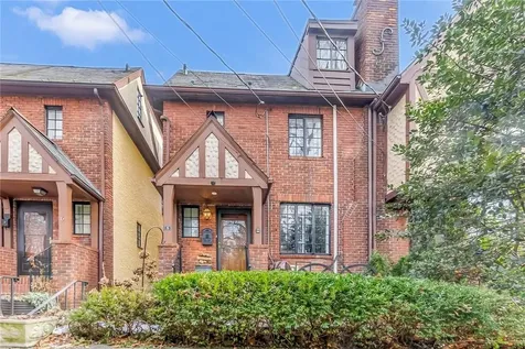 8 Parkway Drive Pelham NY 10803