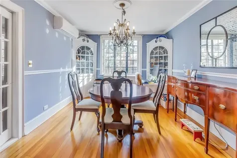 8 Parkway Drive Pelham NY 10803