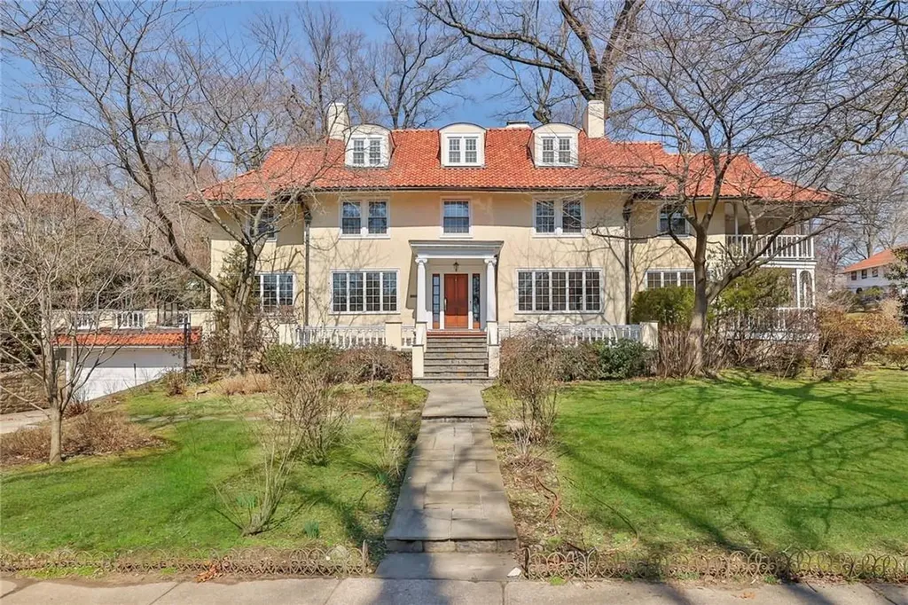 2 Dellwood Road Bronxville NY 10708
