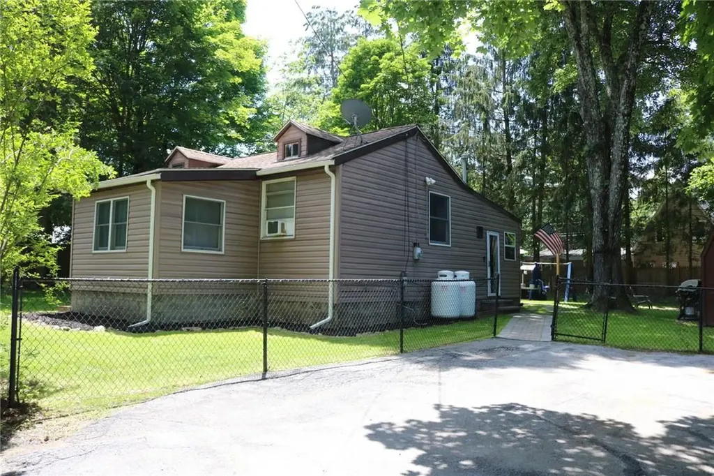 205 Monroe Avenue Monroe NY 10950