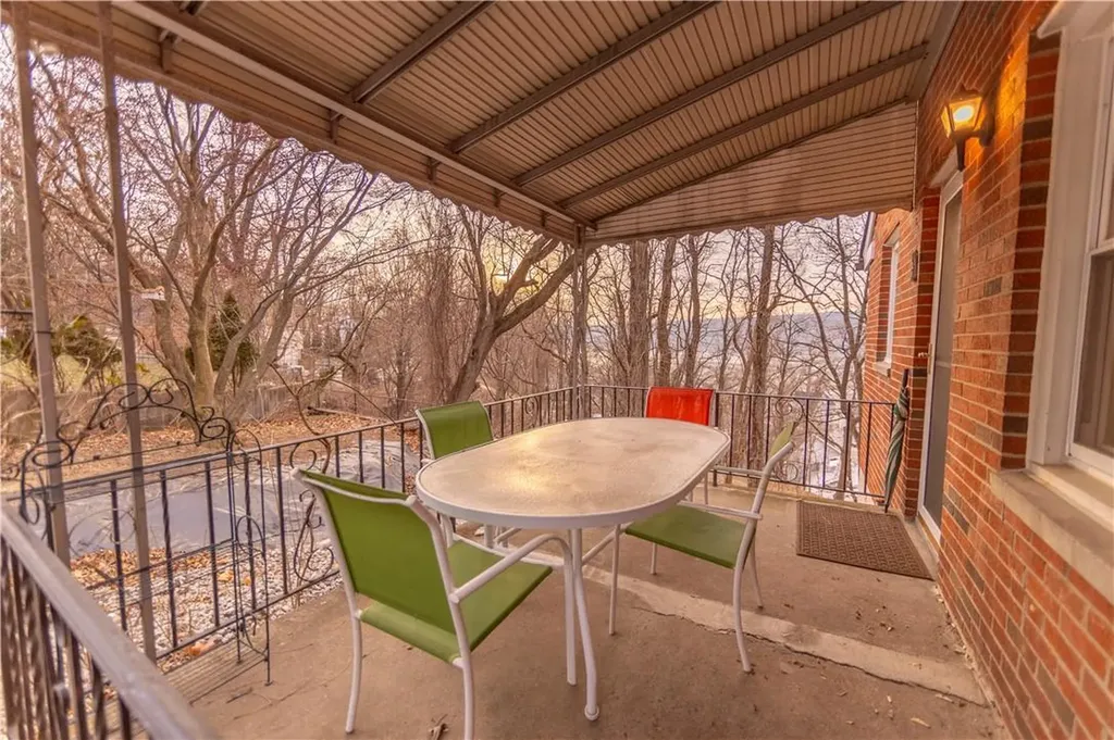 26 Roberts Lane Yonkers NY 10701