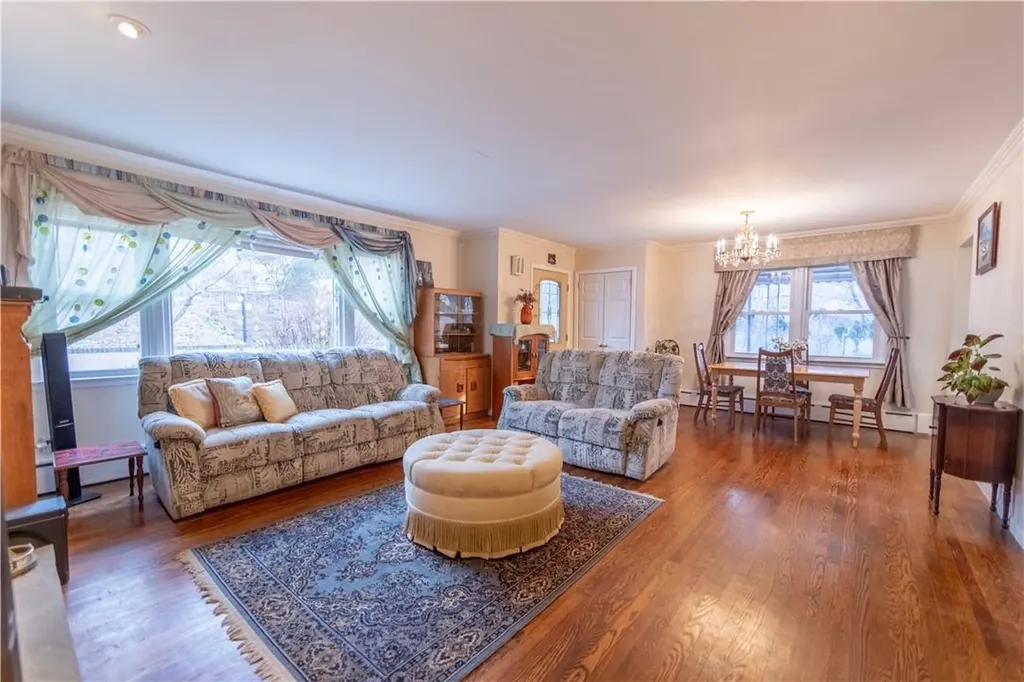 26 Roberts Lane Yonkers NY 10701