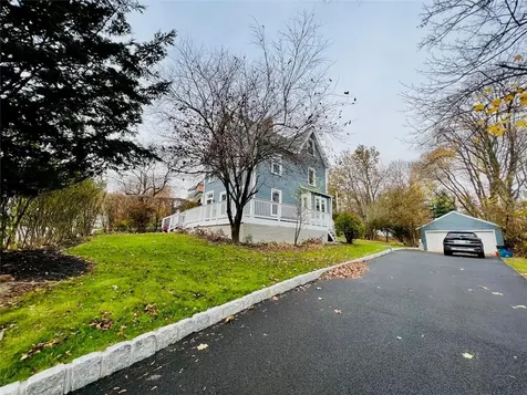 18 White Avenue Nyack NY 10960