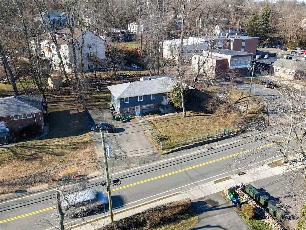 30 N Saddle River Road Airmont NY 10952