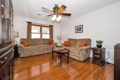 19 Peck Road Mount Kisco NY 10549