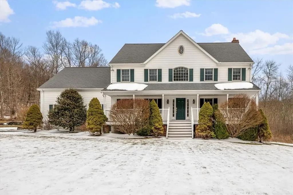 8 Pheasant Crossing Lane Brewster NY 10509