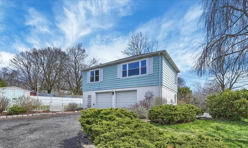 22 Leslie Road Newburgh NY 12550