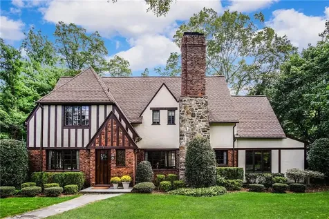 14 Carstensen Road Scarsdale NY 10583