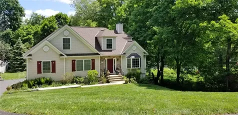 97 S State Road Briarcliff Manor NY 10510