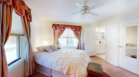 97 S State Road Briarcliff Manor NY 10510