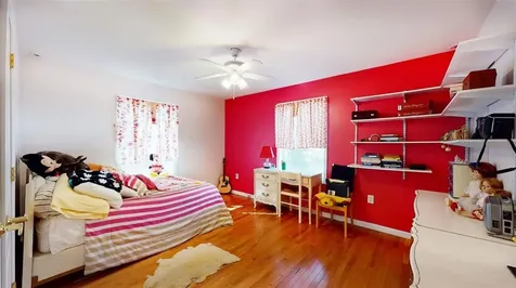 97 S State Road Briarcliff Manor NY 10510