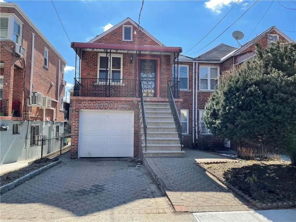 1530 Rhinelander Avenue Bronx NY 10461
