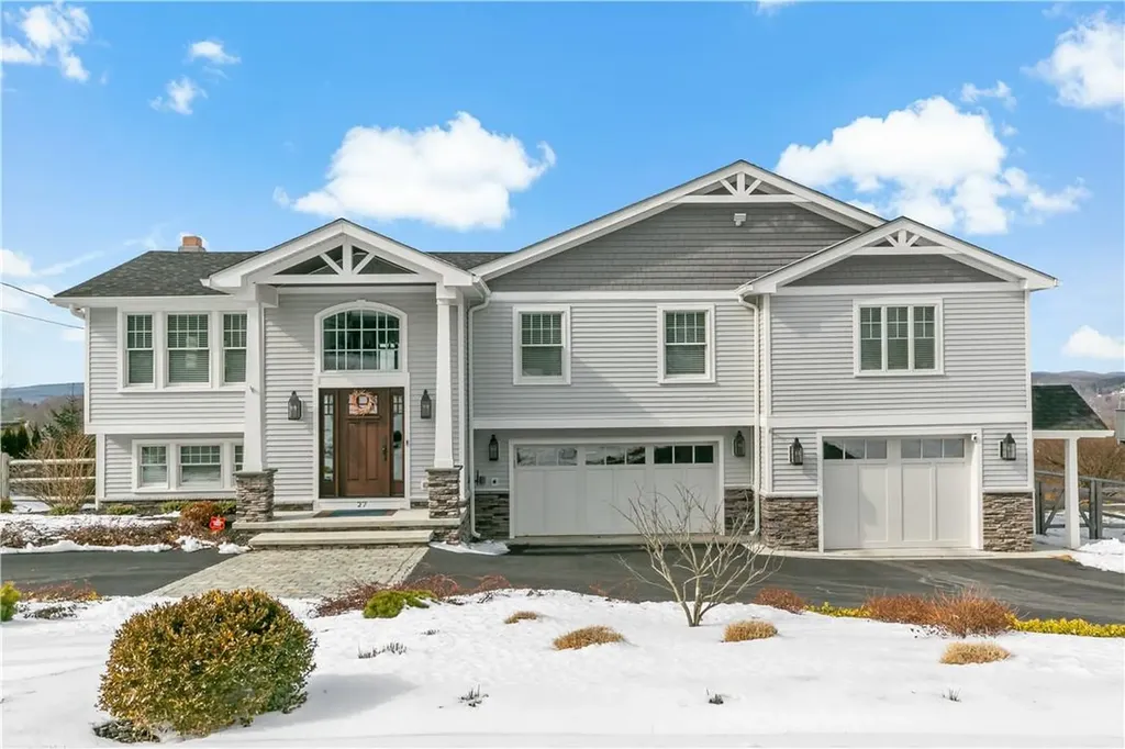 27 Kings Ridge Road Mahopac NY 10541