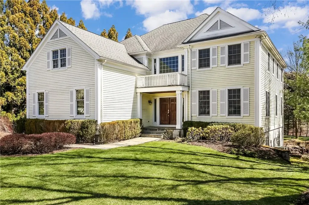 17 Shelley Lane West Harrison NY 10604