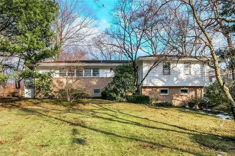 15 Eagles Bluff Rye Brook NY 10573