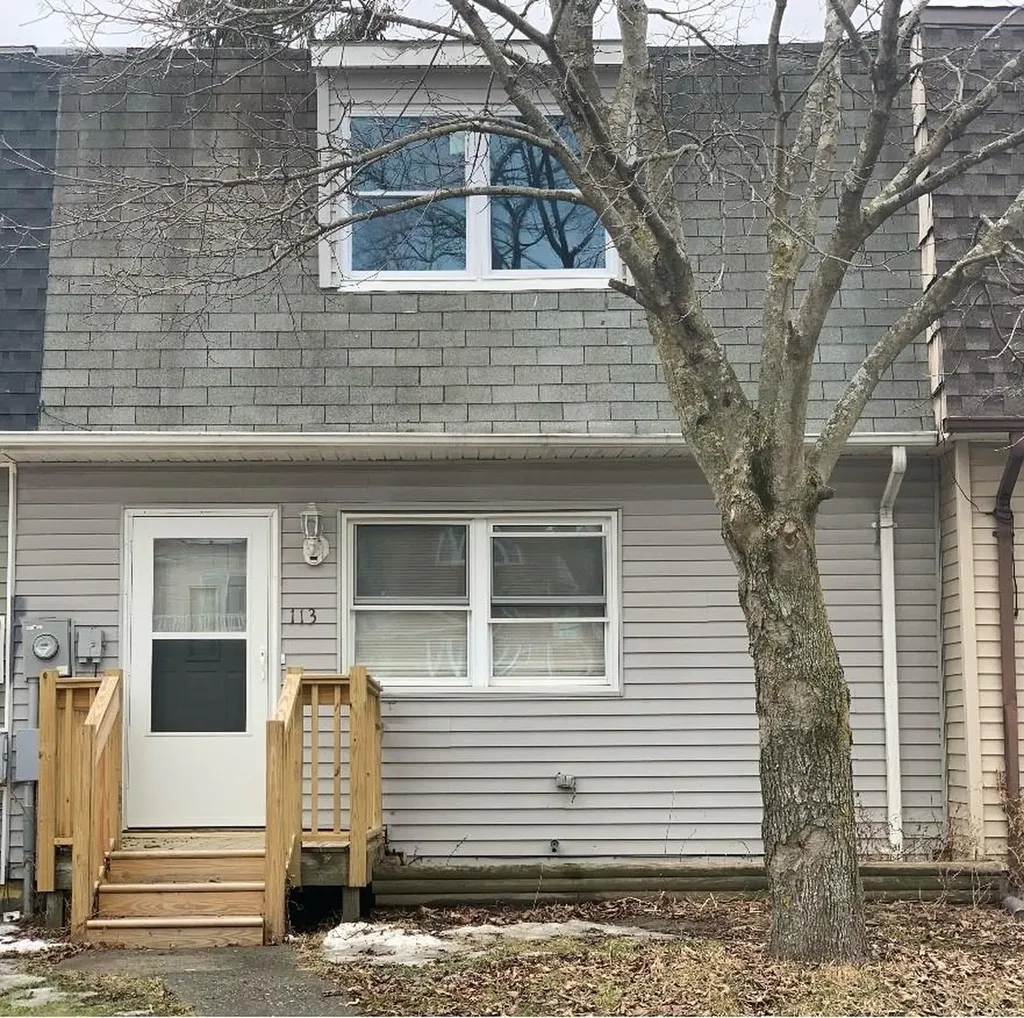 113 Chrystal Drive Maybrook NY 12543