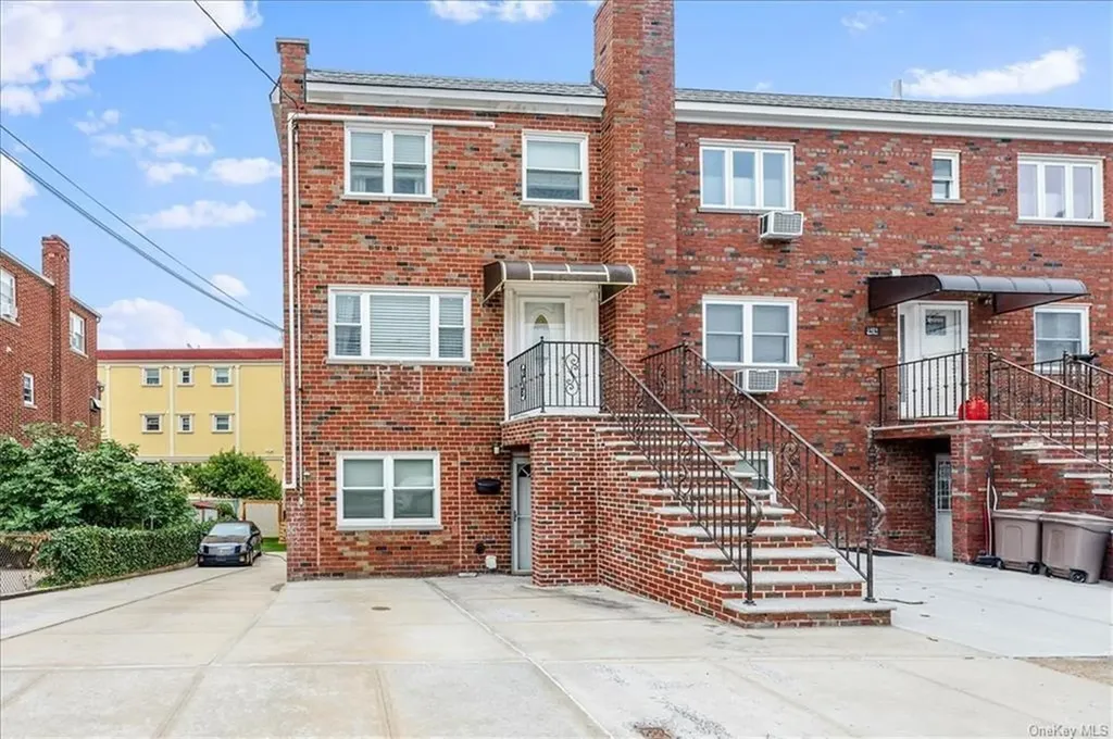 1426 Reed Place Bronx NY 10465