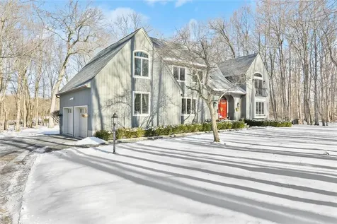 38 Hilltop Road Waccabuc NY 10597