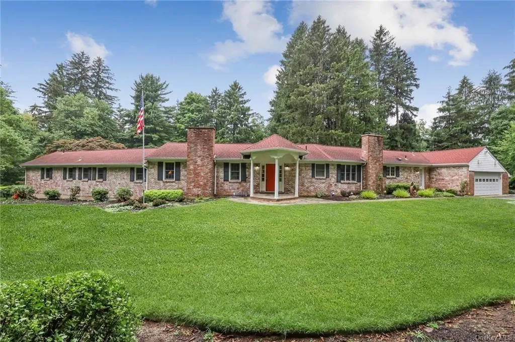 332 Germonds Road West Nyack NY 10994