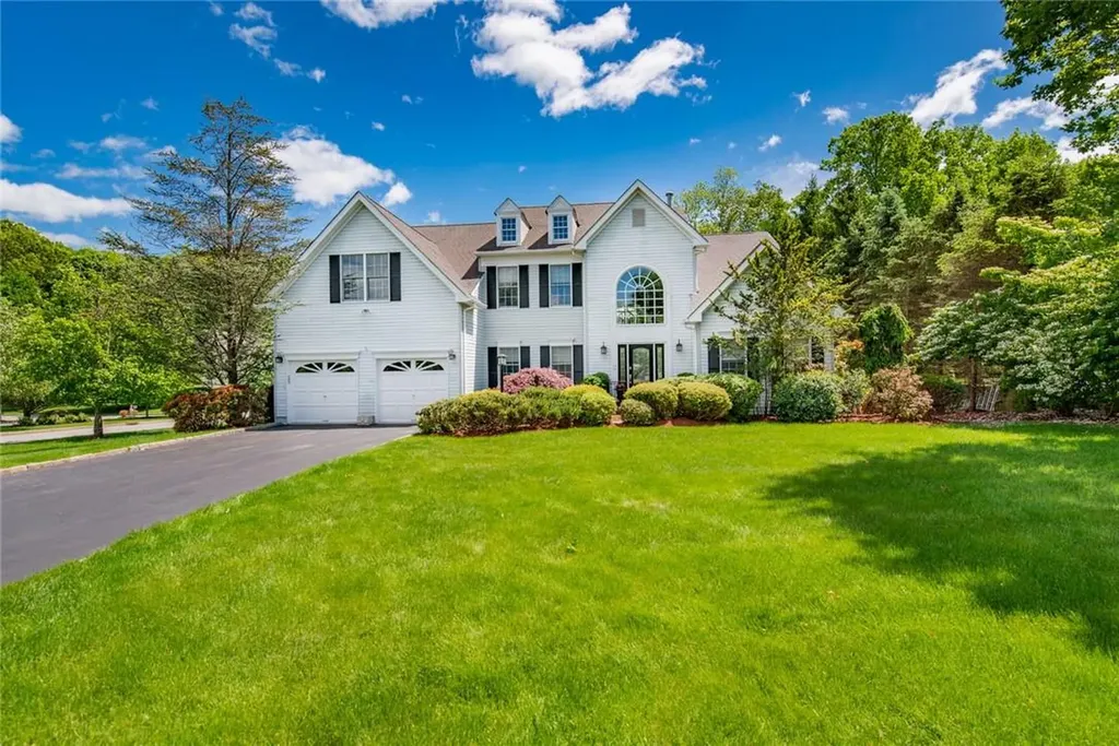 1 Ascot Circle Mount Kisco NY 10549