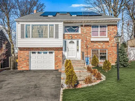 10 Patti Lane Yonkers NY 10701