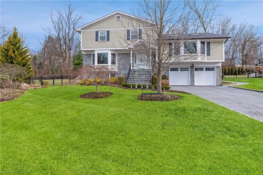 12 Cherry Lane Scarsdale NY 10583
