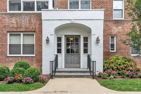 1 Bronxville Road Bronxville NY 10708