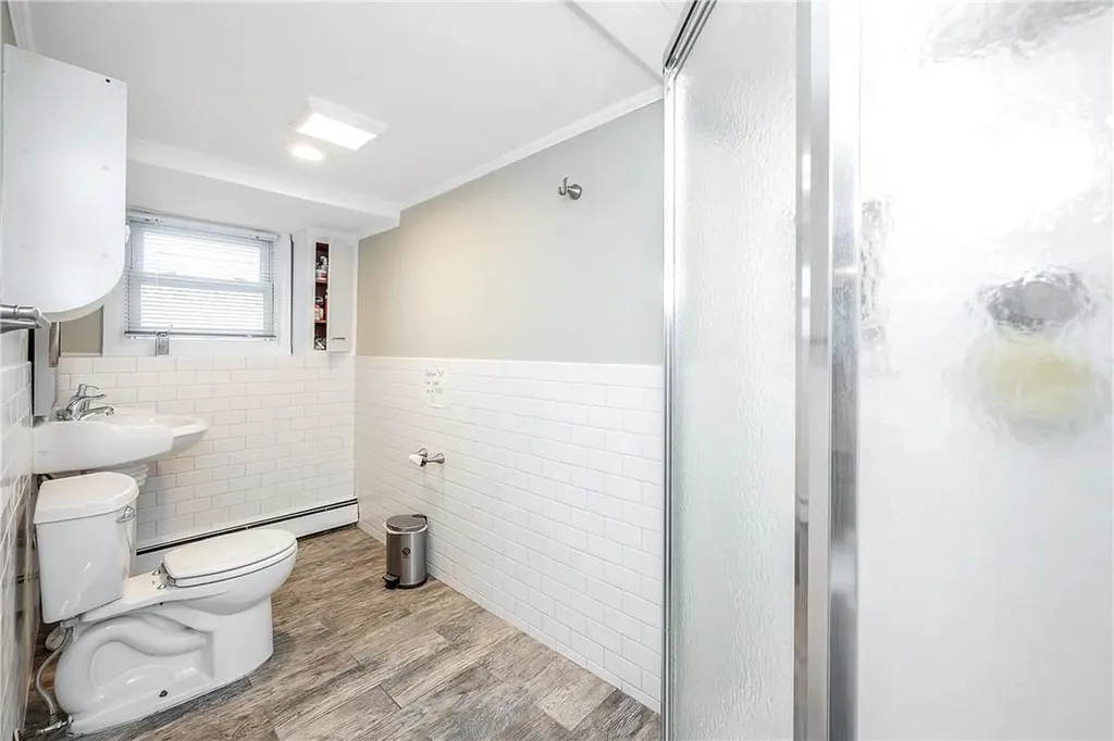 36 Cloverdale Avenue White Plains NY 10603