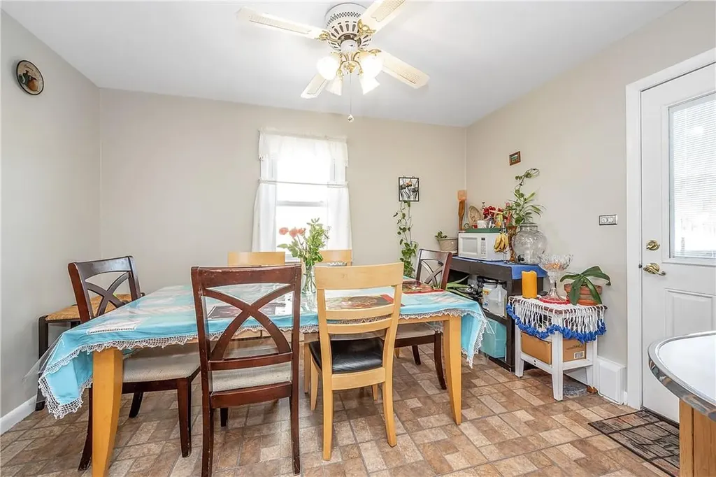 36 Cloverdale Avenue White Plains NY 10603