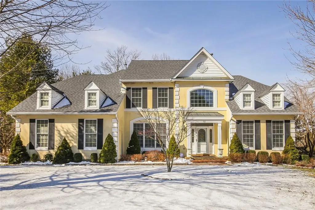 12 Stratford Drive Mount Kisco NY 10549