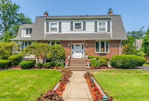 325 Highbrook Avenue Pelham NY 10803