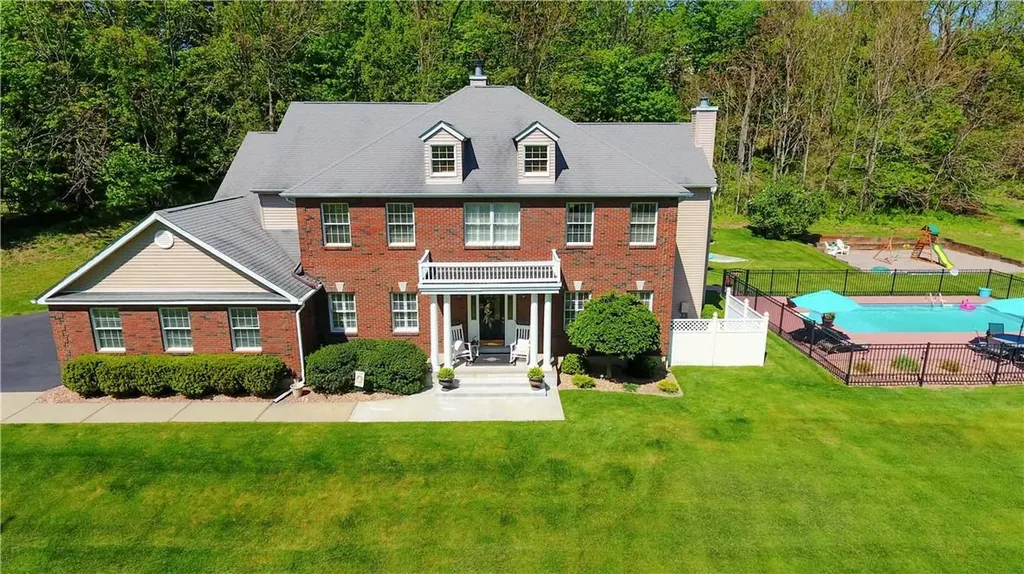 14 Colonial Drive Goshen NY 10924