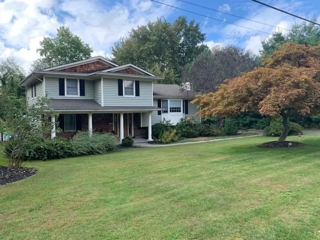 101 Overlook Drive Mahopac NY 10541