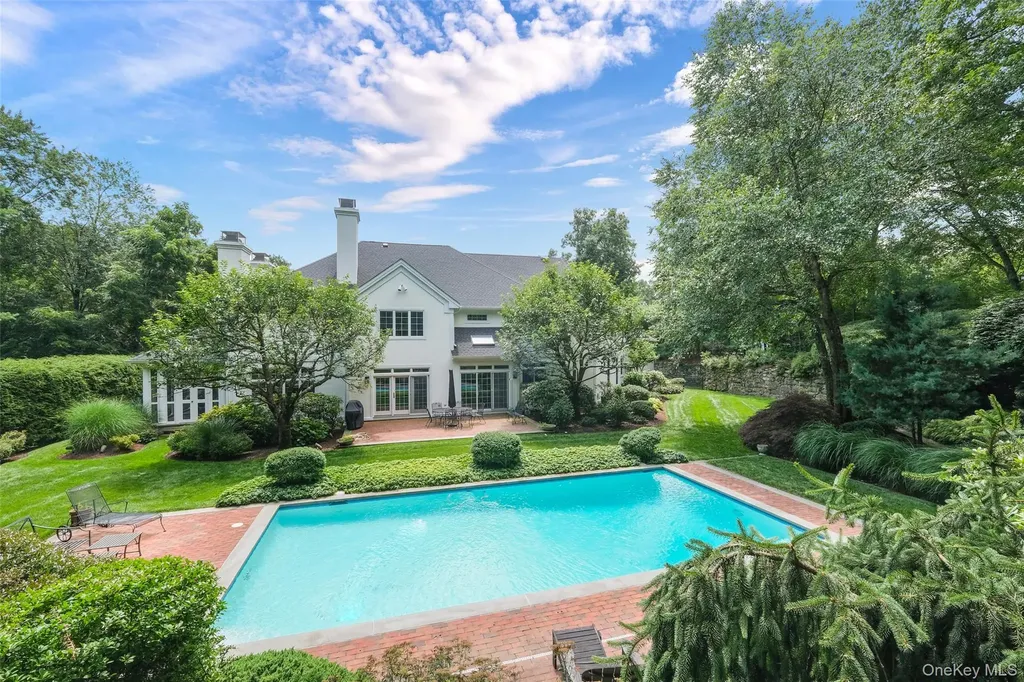 3 Old Woods Drive Harrison NY 10528