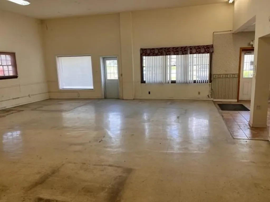273 Route 17k Newburgh NY 12550