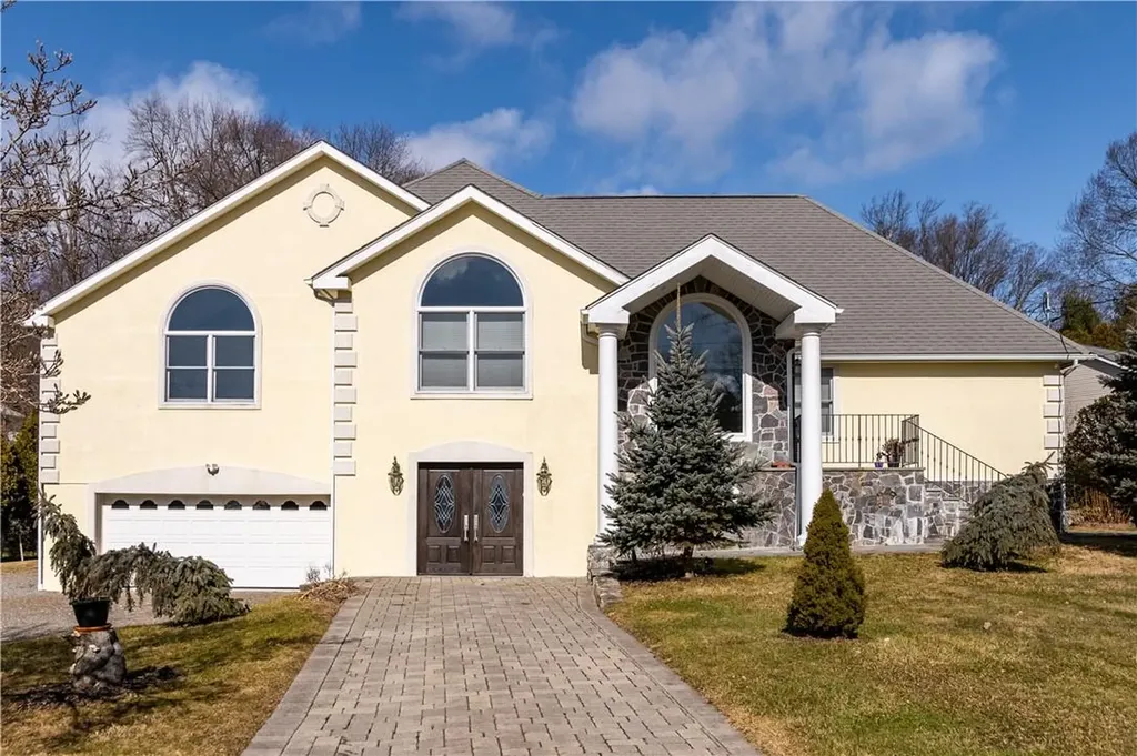 25 Northview Drive Mahopac NY 10541
