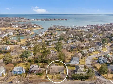 37 Locust Avenue Larchmont NY 10538
