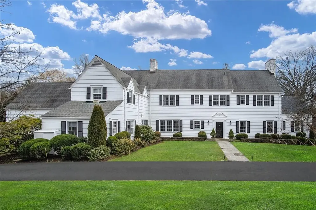 28 Muchmore Road Harrison NY 10528