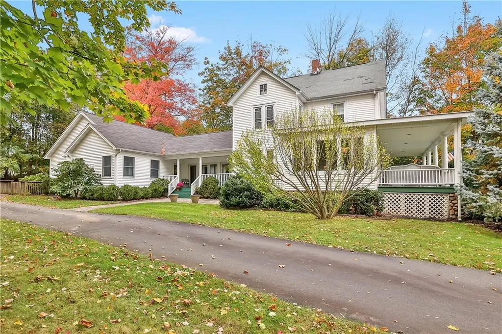 65 Old Middletown Road Pearl River NY 10965