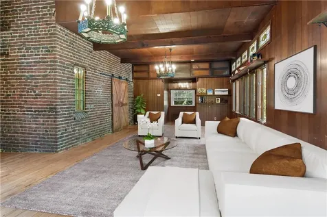 310 Chatterton Parkway Hartsdale NY 10530