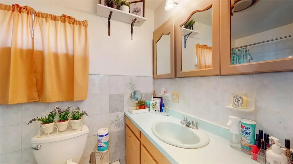 362 Riverdale Avenue Yonkers NY 10705