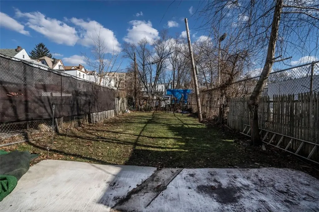 362 Riverdale Avenue Yonkers NY 10705
