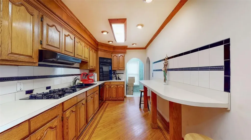 362 Riverdale Avenue Yonkers NY 10705