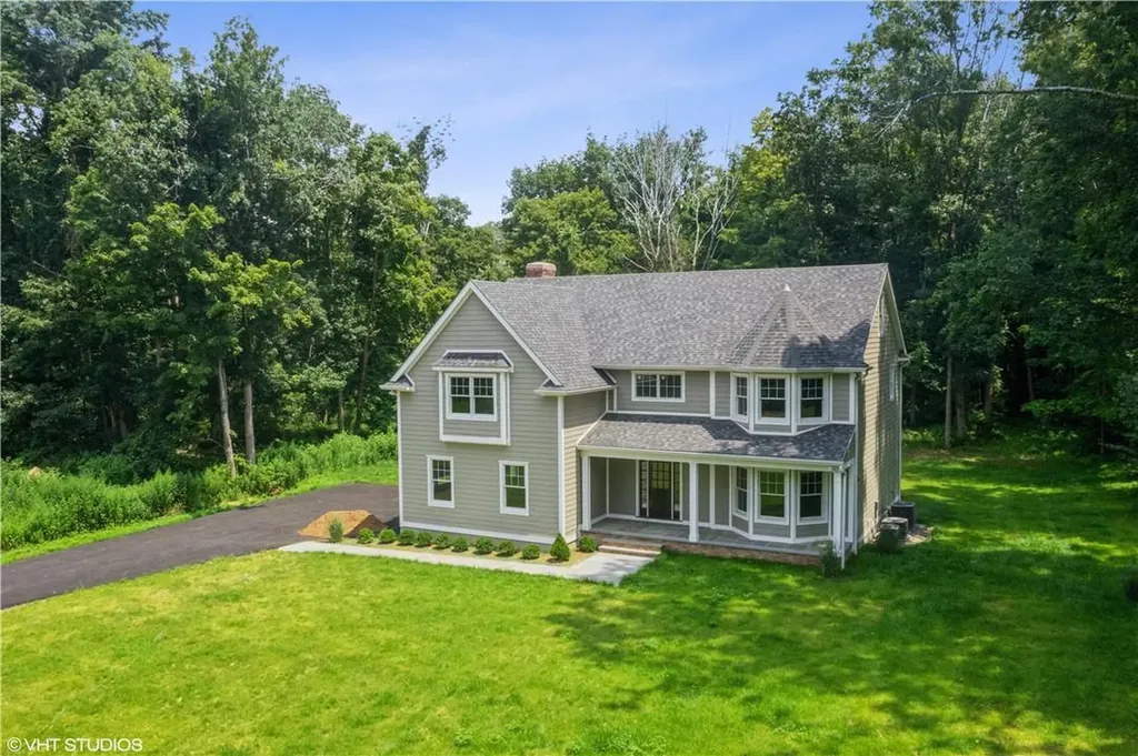 84 Old Byram Lake Road Armonk NY 10504