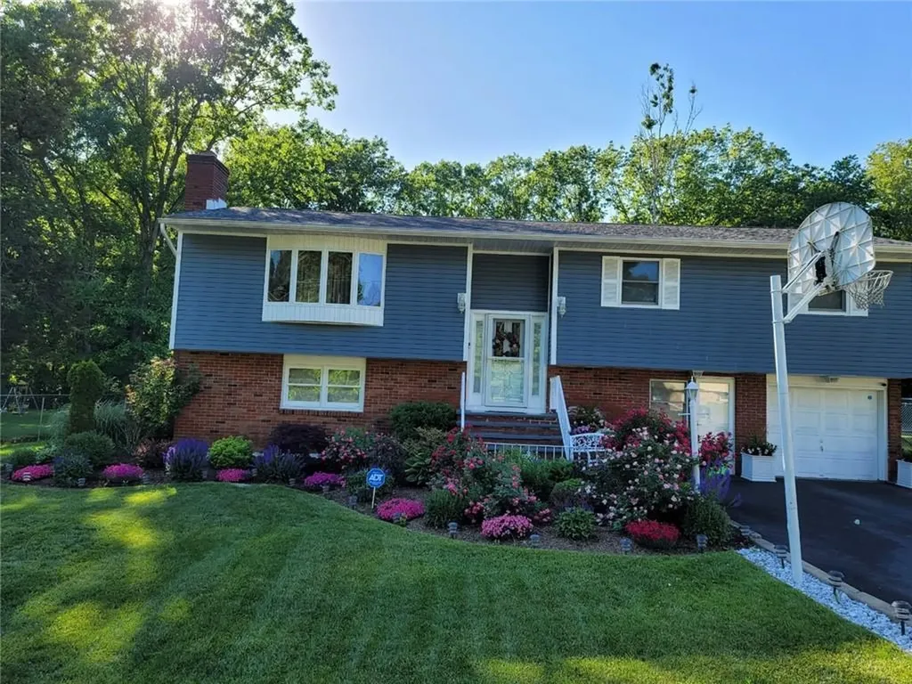 15 Gail Place Newburgh NY 12550