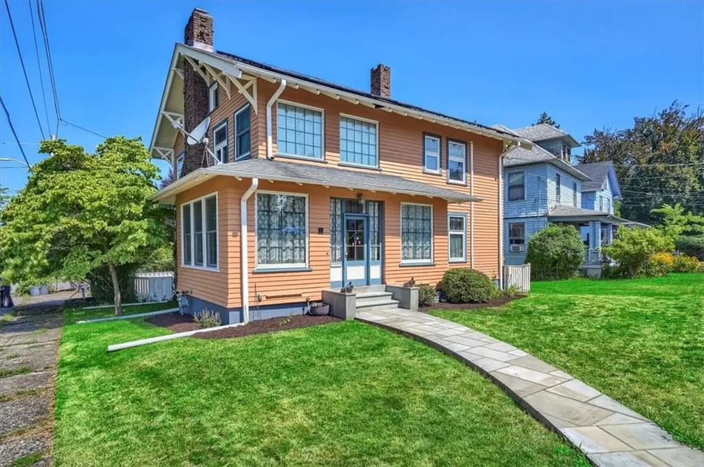 2 Commonwealth Avenue Middletown NY 10940